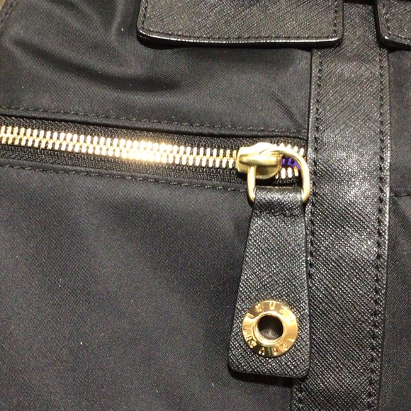 Henri Bendel Black Large Jetsetter Convertible Backpack NWOT - Picture 4 of 8